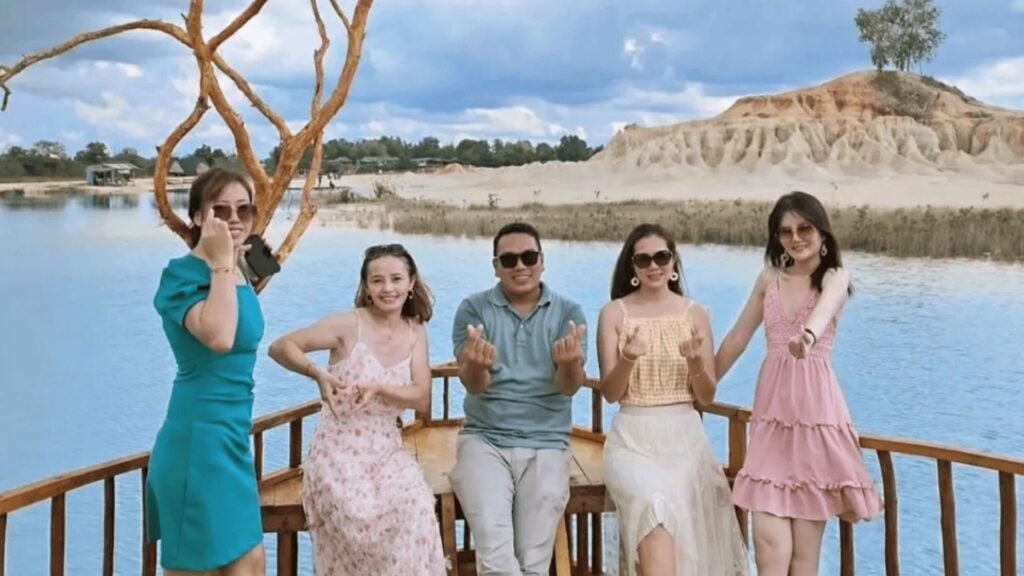 Traveler enjoying Bintan Desert and Blue Lake Tour