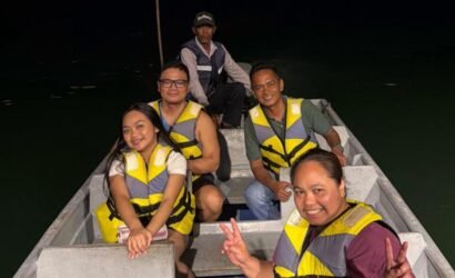 Bintan Fireflies Tour through the mangrove at night