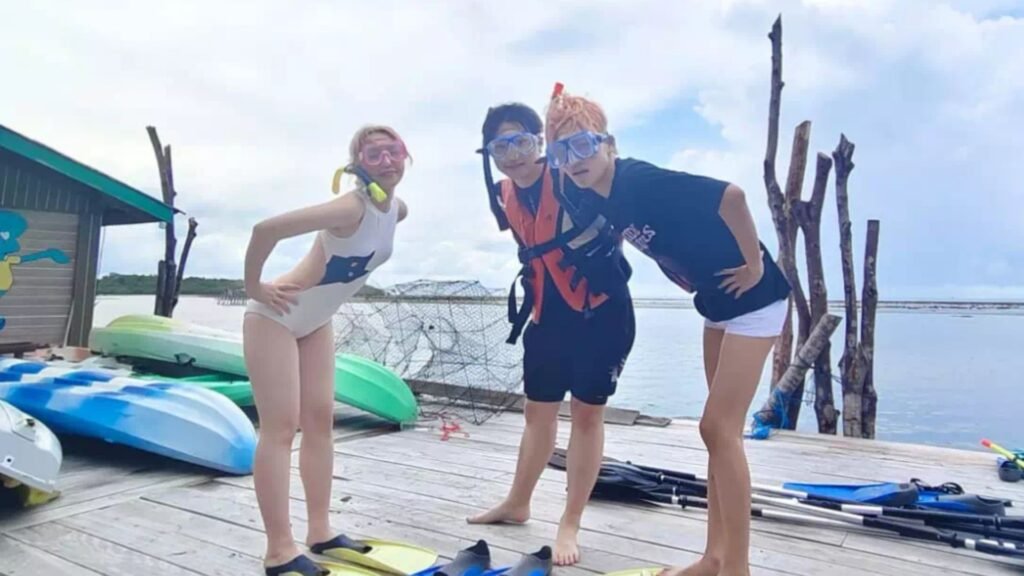 Snorkeling mask and equipment for a Bintan water activity