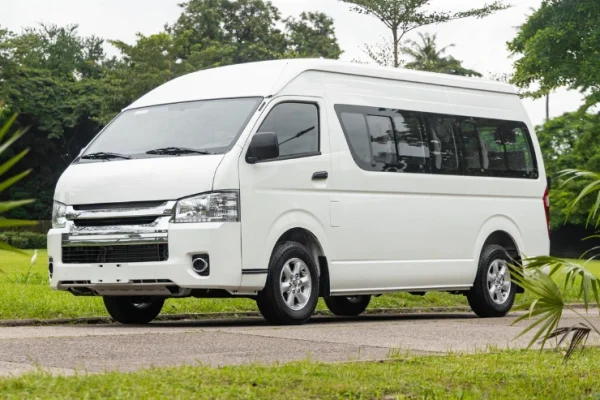 Spacious 14-seat Toyota Hiace charter, a popular premium choice in our Bintan Transport Rental fleet.